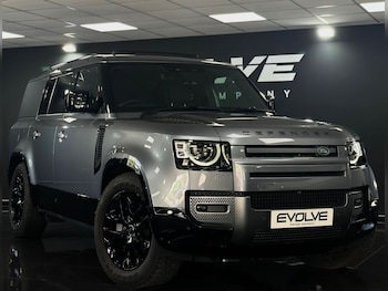 Used Land Rover Defender 2024 for sale - 79384770: Photo
