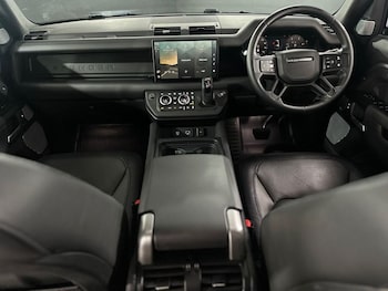Used Land Rover Defender 2024 for sale - 79384770: Photo