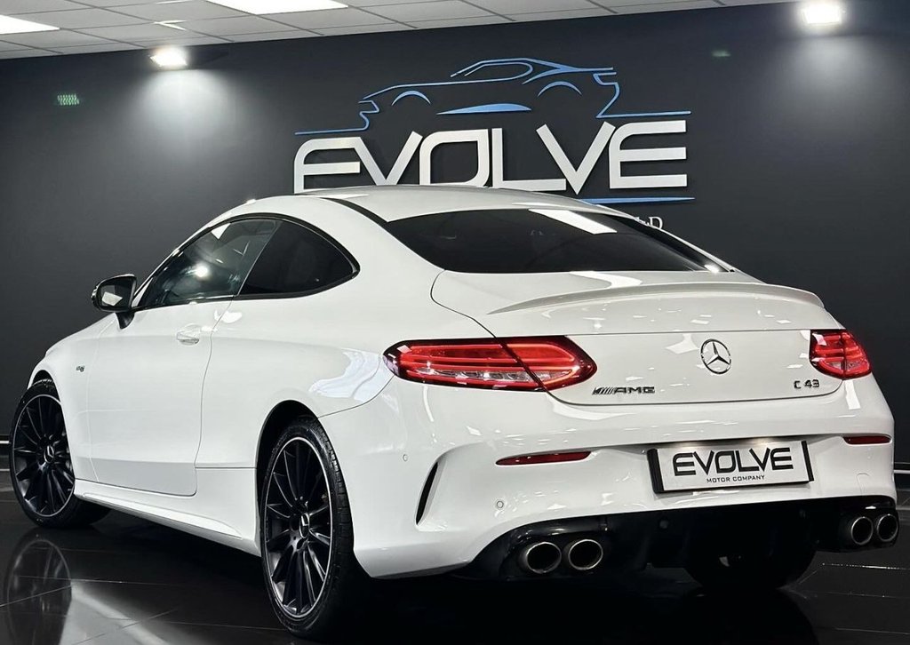 Used Mercedes-Benz C Class 2019 for sale - 77153668: Photo 2