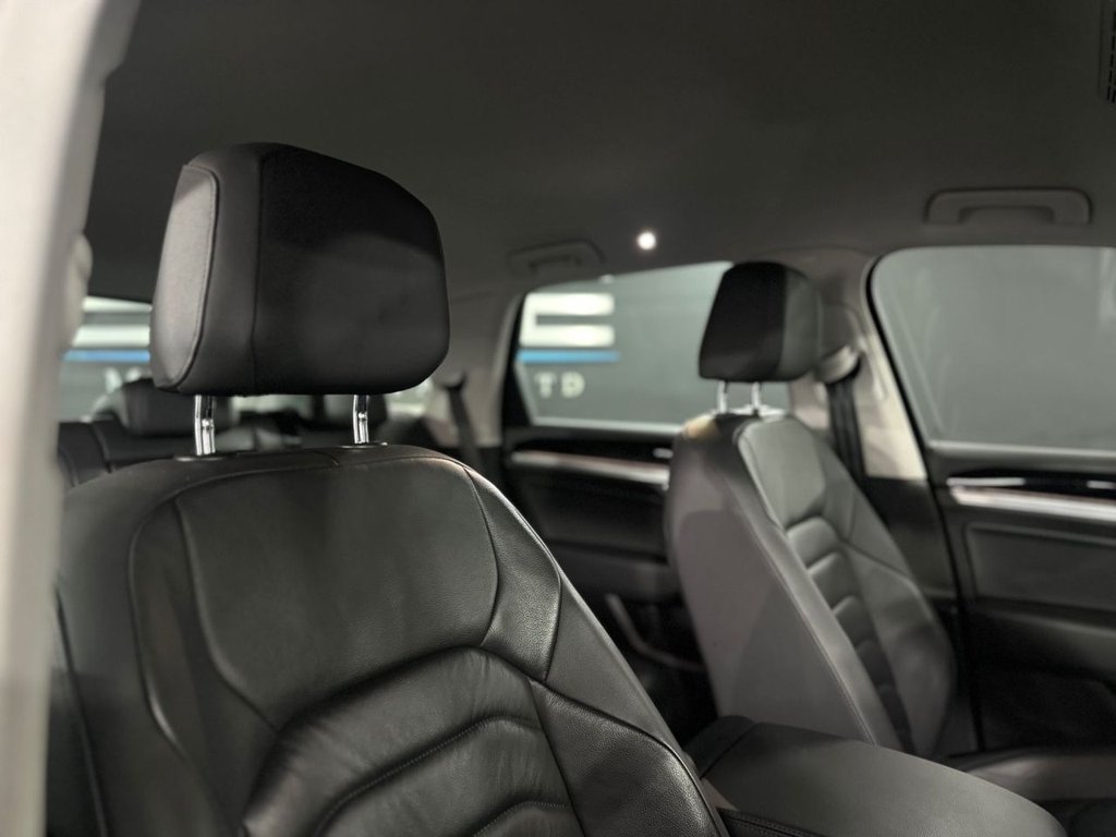 Used Volkswagen Touareg 2019 for sale - 76909873: Photo 16
