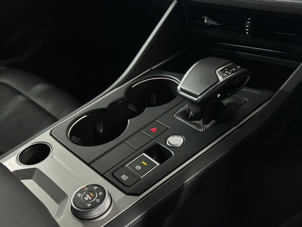 Used Volkswagen Touareg 2019 for sale - 76909873: Photo 19