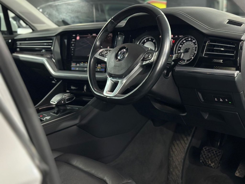 Used Volkswagen Touareg 2019 for sale - 76909873: Photo 22