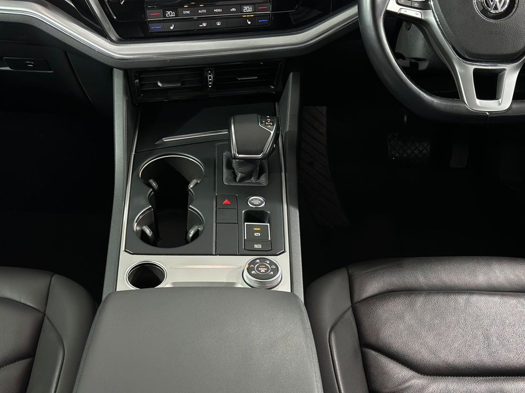 Used Volkswagen Touareg 2019 for sale - 76909873: Photo 24