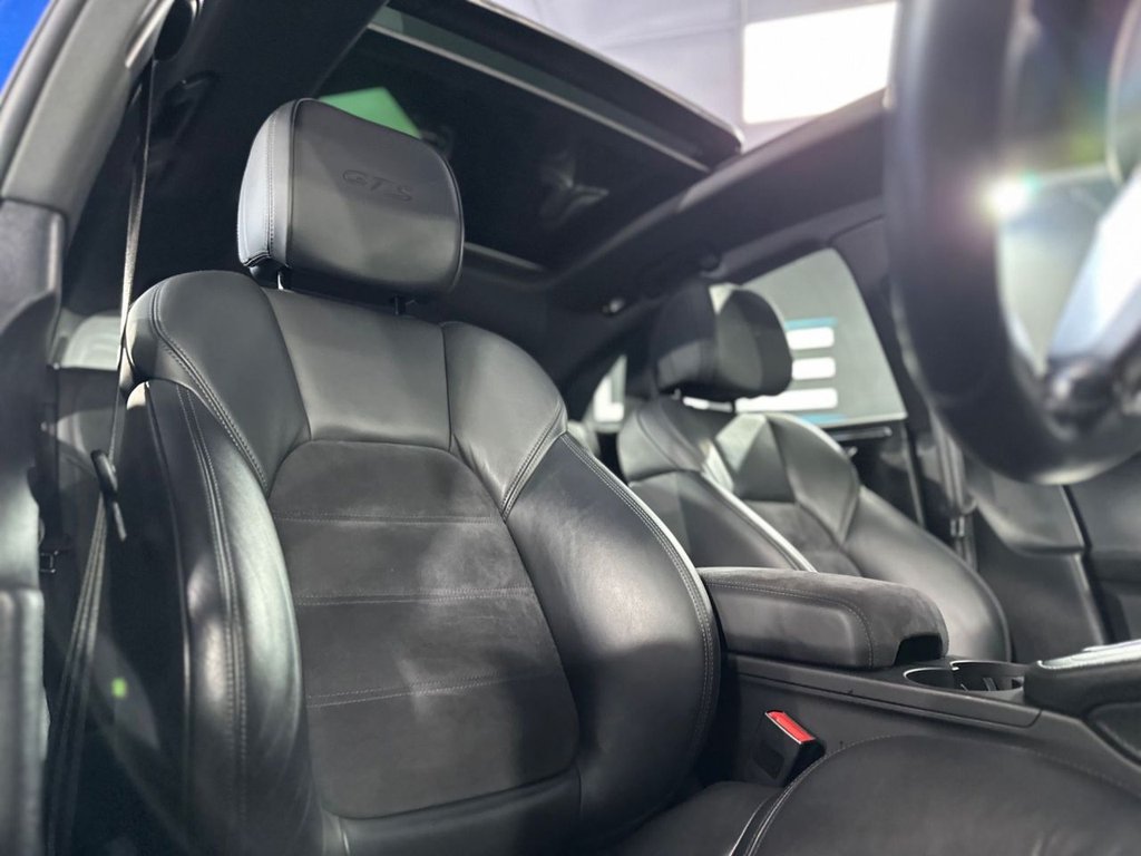 Used Porsche Macan 2020 for sale - 77437027: Photo 25