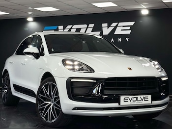 Used Porsche Macan 2023 for sale - 79186648: Photo