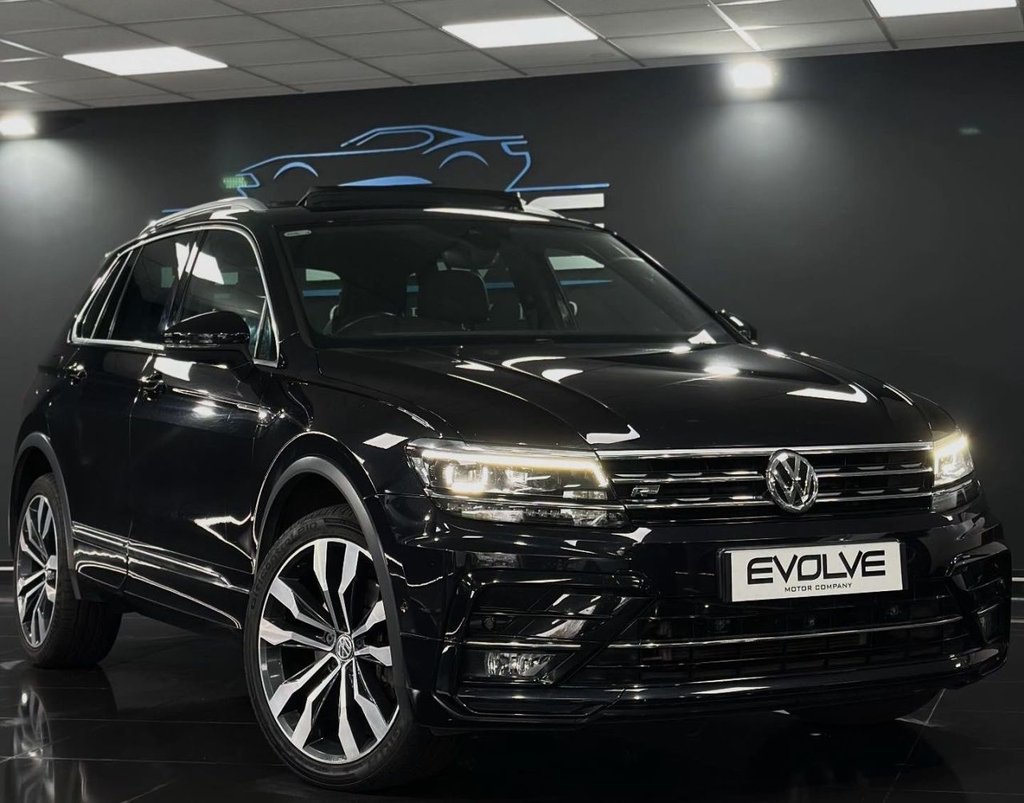 Used Volkswagen Tiguan 2019 for sale - 76496372: Photo 1