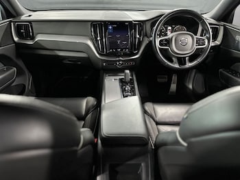 Used Volvo XC60 2021 for sale - 78702080: Photo