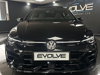 Used Volkswagen Golf 2025 for sale - 77685315: Photo