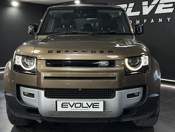 Used Land Rover Defender 2020 for sale - 79466084: Photo
