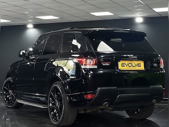 Used Land Rover Range Rover Sport 2017 for sale - 79305514: Photo