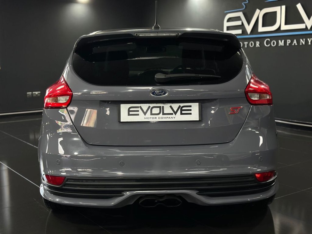 Used Ford Focus 2018 for sale - 77327616: Photo 5