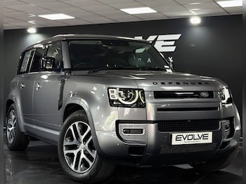 Used Land Rover Defender 2020 for sale - 79305601: Photo