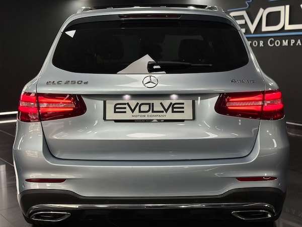 Used Mercedes-Benz GLC 2016 for sale - 76291937: Photo 5
