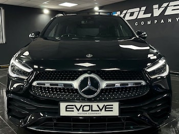 Used Mercedes-Benz GLA 2022 for sale - 77920302: Photo