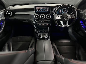 Used Mercedes-Benz C Class 2018 for sale - 77140131: Photo