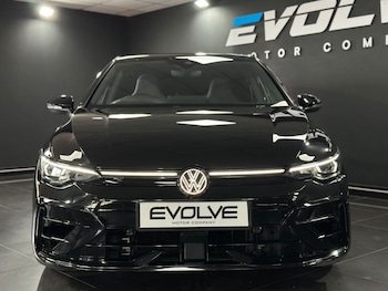 Used Volkswagen Golf 2025 for sale - 78501352: Photo