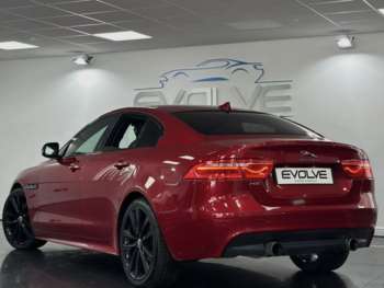 Used Jaguar XE 2015 for sale - 74844934: Photo