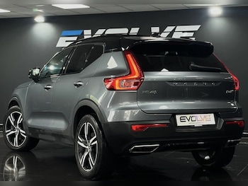 Used Volvo XC40 2018 for sale - 78257176: Photo