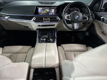 Used BMW X7 2020 for sale - 76923467: Photo