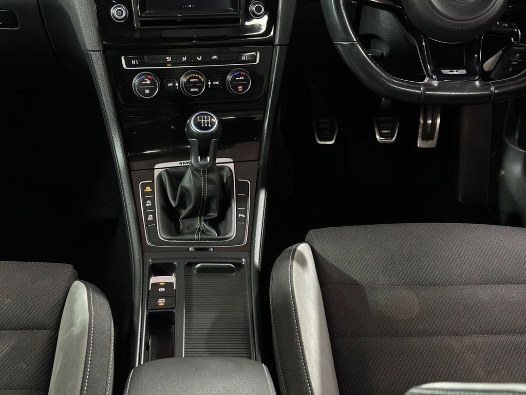 Used Volkswagen Golf 2015 for sale - 77164112: Photo 27