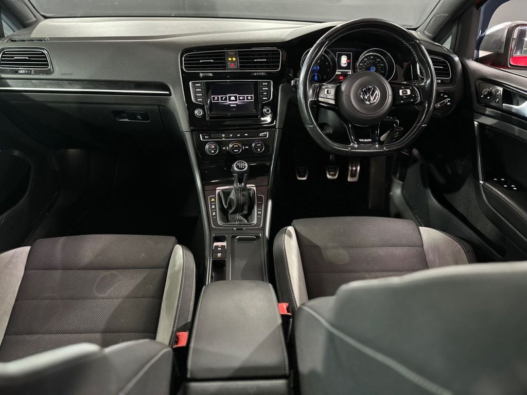 Used Volkswagen Golf 2015 for sale - 77164112: Photo 3