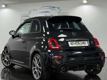 Used Abarth 695 2024 for sale - 75119332: Photo