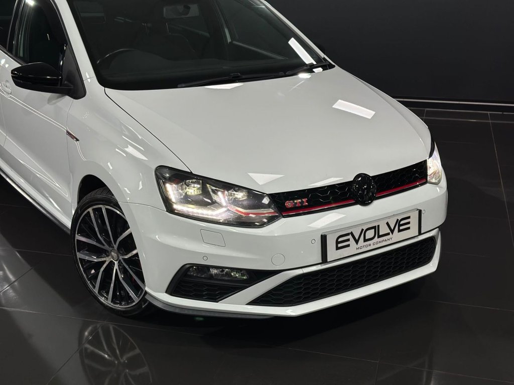 Used Volkswagen Polo 2016 for sale - 76496258: Photo 12