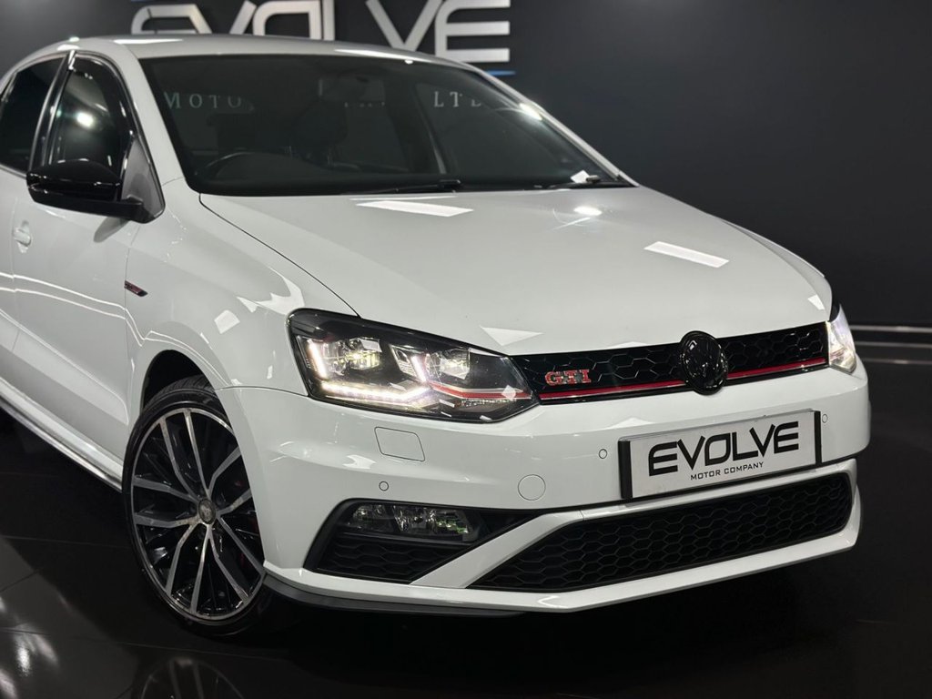 Used Volkswagen Polo 2016 for sale - 76496258: Photo 14