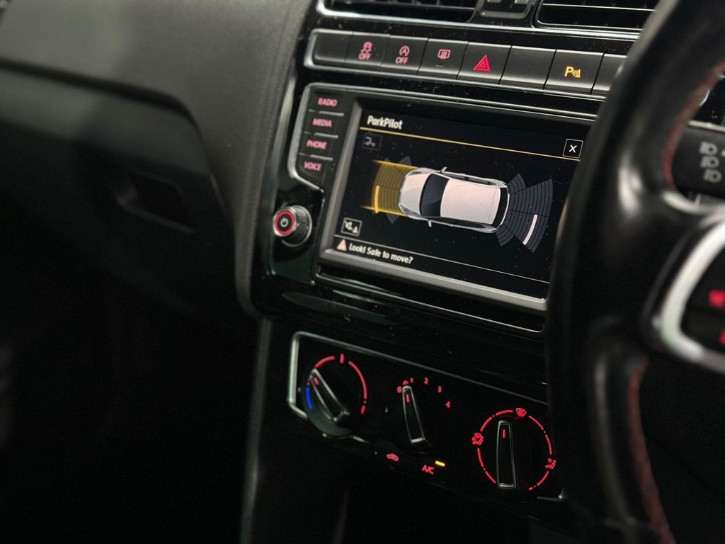 Used Volkswagen Polo 2016 for sale - 76496258: Photo 19