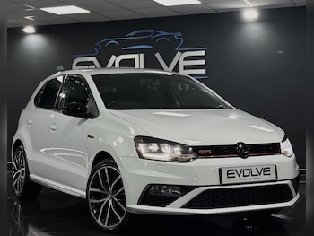 Used Volkswagen Polo 2016 for sale - 76496258: Photo