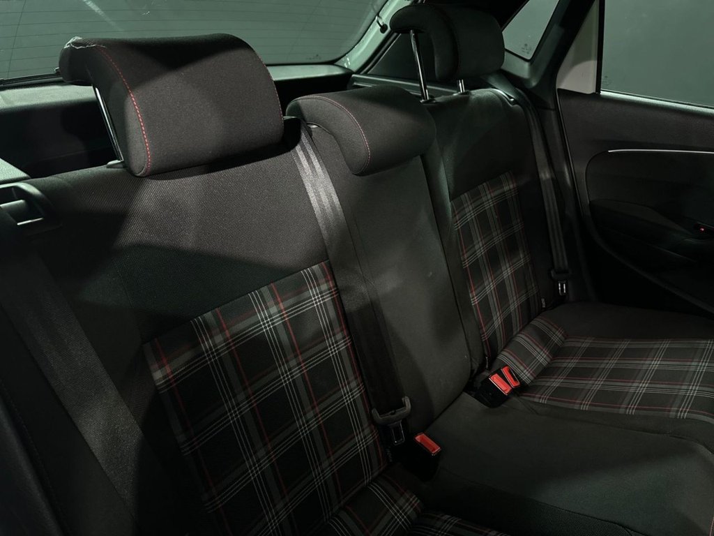 Used Volkswagen Polo 2016 for sale - 76496258: Photo 25