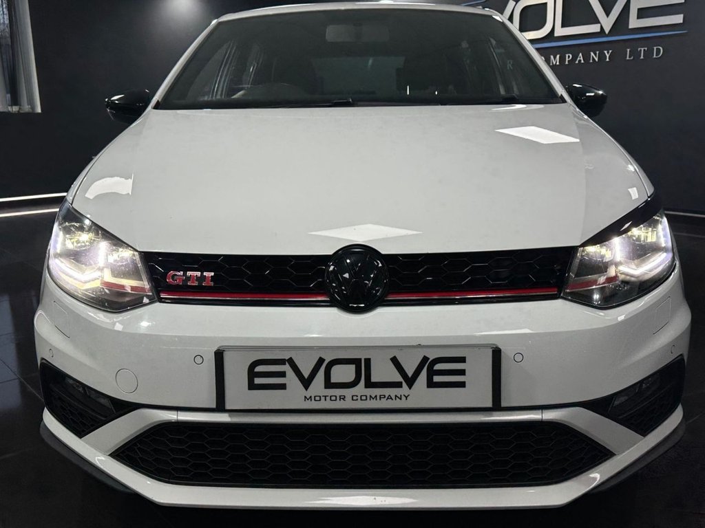 Used Volkswagen Polo 2016 for sale - 76496258: Photo 4