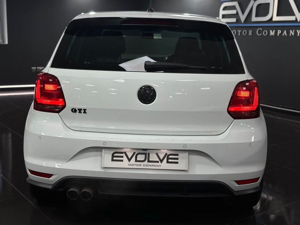 Used Volkswagen Polo 2016 for sale - 76496258: Photo 5