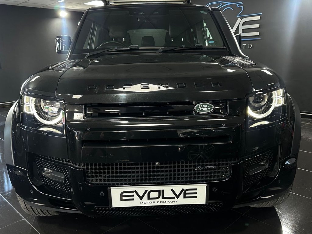 Used Land Rover Defender 2022 for sale - 77936997: Photo 2