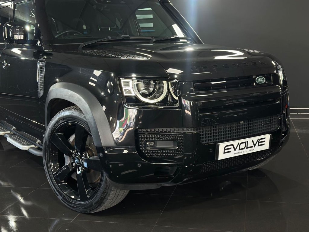 Used Land Rover Defender 2022 for sale - 77936997: Photo 7