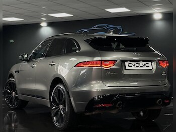 Used Jaguar F-Pace 2018 for sale - 77576159: Photo