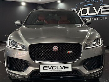 Used Jaguar F-Pace 2018 for sale - 77576159: Photo