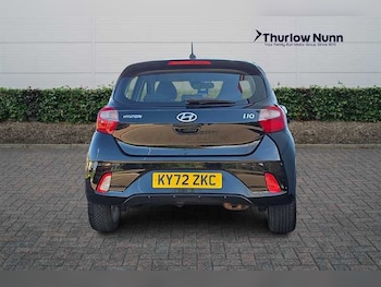 Used Hyundai i10 2022 for sale - 77855902: Photo