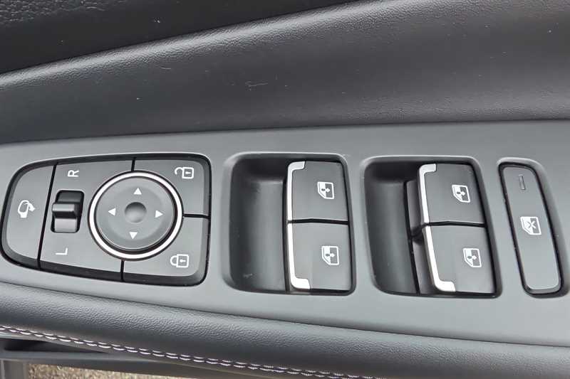 Used Hyundai Santa Fe 2023 for sale - 77971999: Photo 30