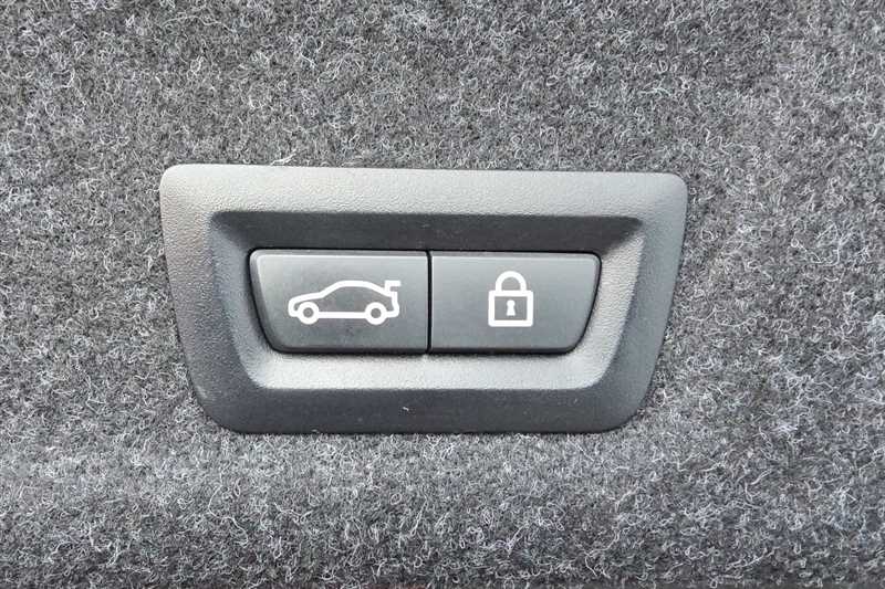 Used BMW 3 Series 2019 for sale - 77971980: Photo 38