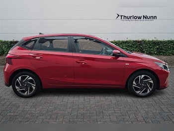 Used Hyundai i20 2023 for sale - 79488220: Photo