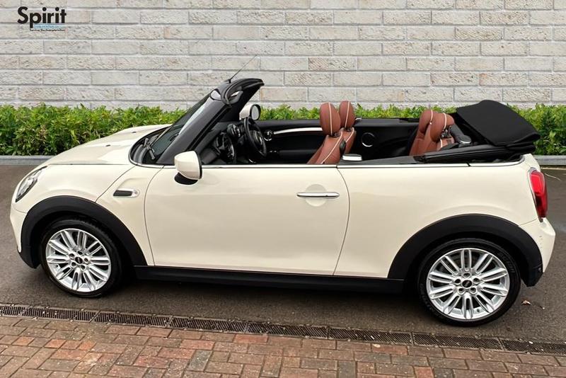 Used MINI Convertible 2020 for sale - 77513610: Photo 22