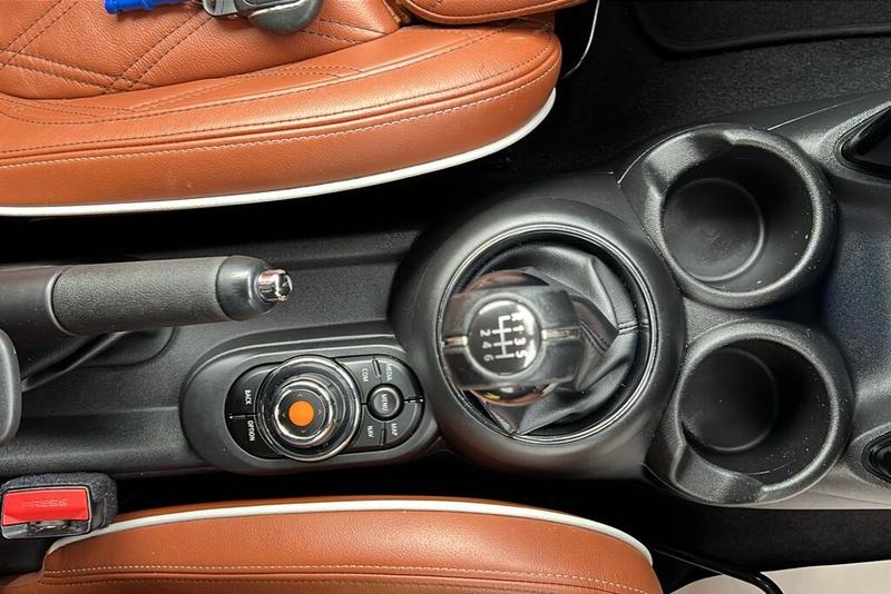 Used MINI Convertible 2020 for sale - 77513610: Photo 39