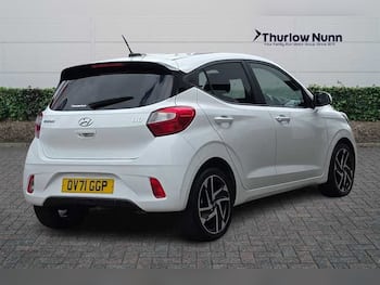 Used Hyundai i10 2021 for sale - 79728905: Photo