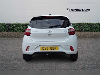 Used Hyundai i10 2021 for sale - 79728905: Photo