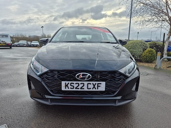 Used Hyundai i20 2022 for sale - 77146999: Photo