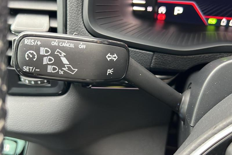 Used Skoda Karoq 2023 for sale - 77513817: Photo 31