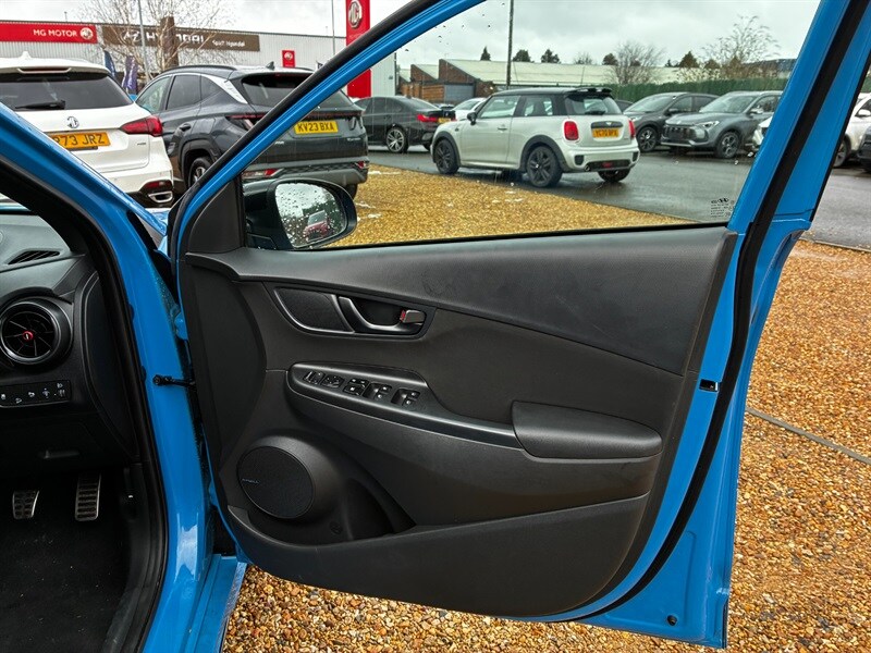 Used Hyundai KONA 2022 for sale - 77512870: Photo 6