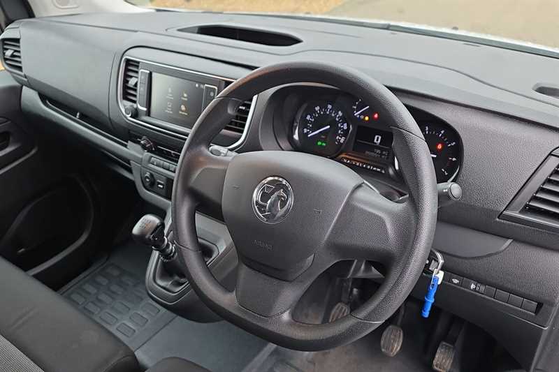 Used Vauxhall Vivaro 2023 for sale - 77513249: Photo 12