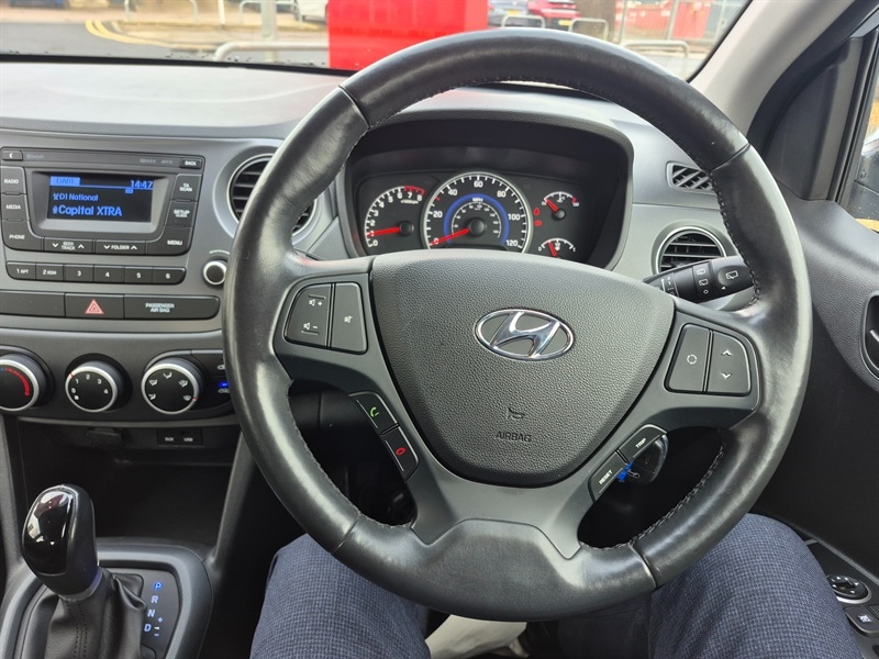 Used Hyundai i10 2019 for sale - 77218999: Photo 14